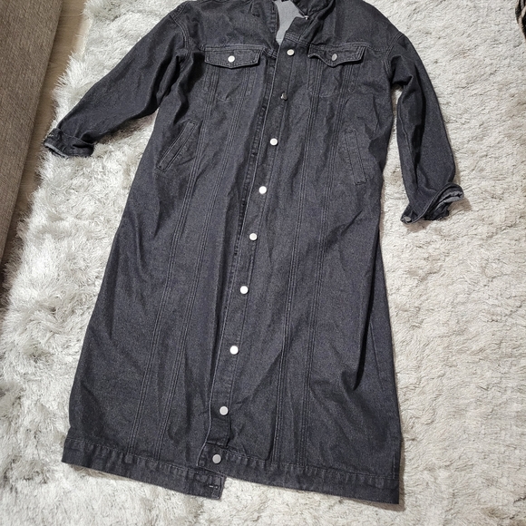 Dress - Picture 4 of 5